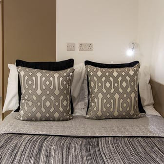 Classic Ensuite - Image 2