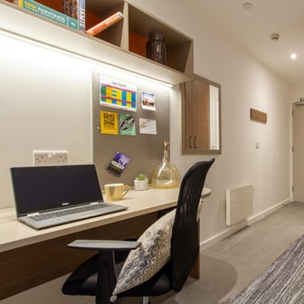 Classic Ensuite - Image 1