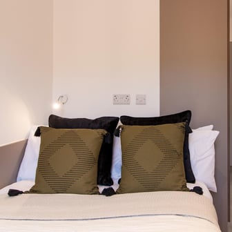 Standard Ensuite - Image 1