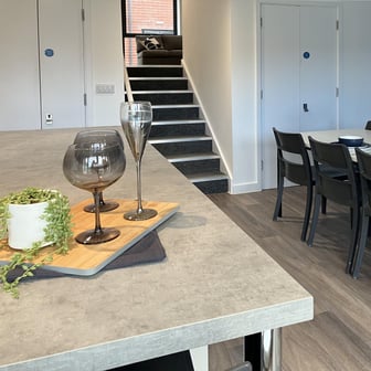 Premium Townhouse Ensuite - Image 6