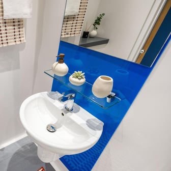 Classic Ensuite - Image 6
