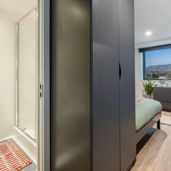 Premium Ensuite - Image 4
