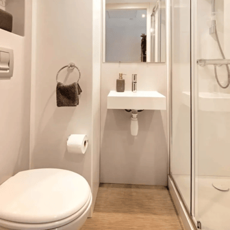 Classic Plus Ensuite - Image 5