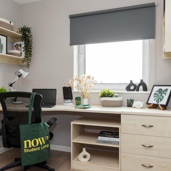Silver En Suite - Image 2