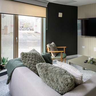 Classic Ensuite, Upper Floors - Image 8