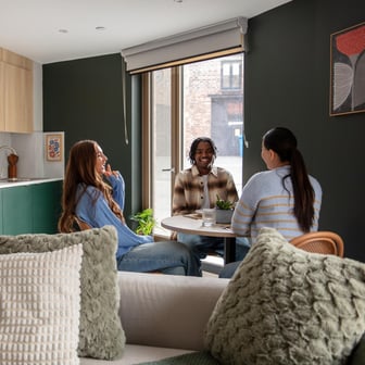 Classic Ensuite, Upper Floors - Image 10
