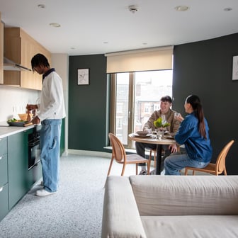 Premium Ensuite, Standard Floors - Image 5