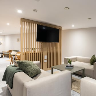 Classic Studio Plus, Standard Floors - Image 6