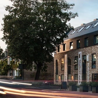 SC Cambridge_Building Exterior