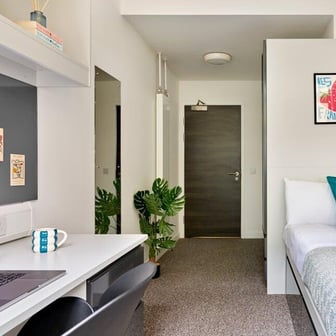 Clifton Ensuite 2