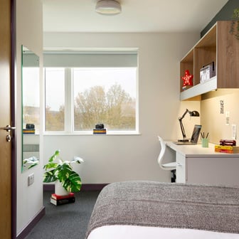 WSM_Silver Ensuite