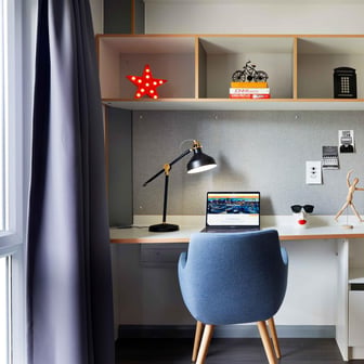 2611_0165_HAMPTON_SQ_Premium-Studio