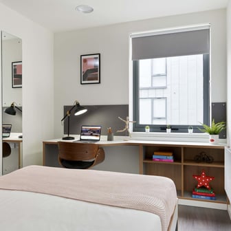 2607_SHARMAN COURT 1 Bed App 0219