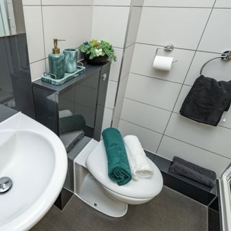 Classic Plus Ensuite - Image 4
