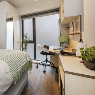 4 Bedroom Standard - Image 2