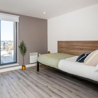 Premium Plus Ensuite - Image 2
