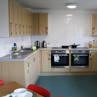 Non Ensuite- Gold (8 Bed) - Image 9