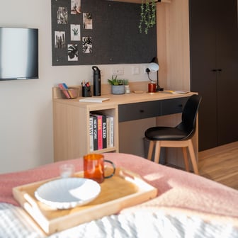 Classic Ensuite, Mid-Tower - Image 27