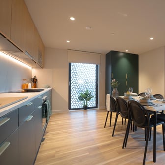 Classic Ensuite, Lower Tower - Image 4