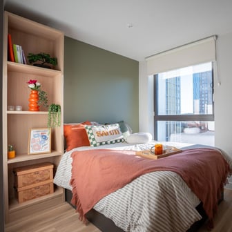 Classic Ensuite, Lower Tower - Image 1