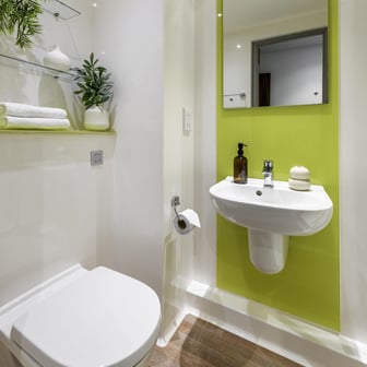 Standard Ensuite - Image 5
