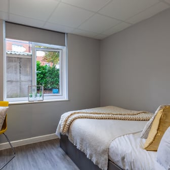 Classic Ensuite - Image 1