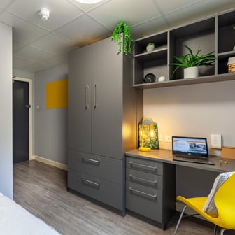 Classic Ensuite - Image 6