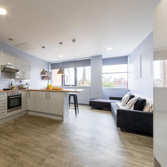 Silver Ensuite - Image 15