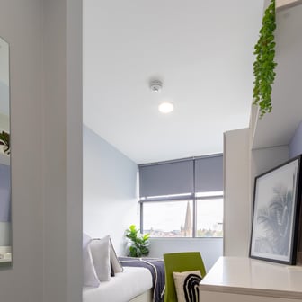 Silver Ensuite - Image 3