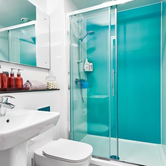 Penthouse Studio - Image 4