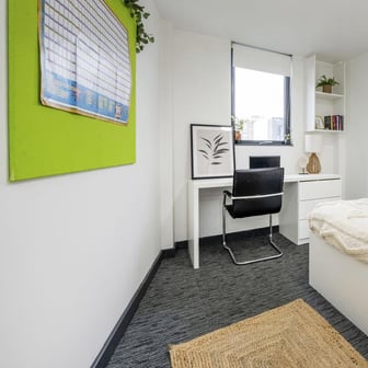 Premium Ensuite - Image 2