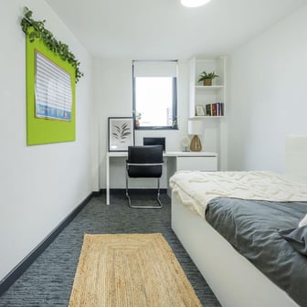 Premium Ensuite - Image 3