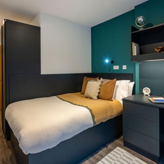 Classic Ensuite - Image 2