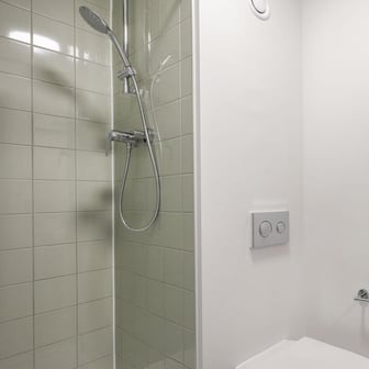 Standard Ensuite - Image 5