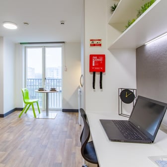Executive Studio - Image 10