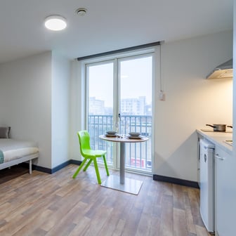 Executive Studio - Image 11