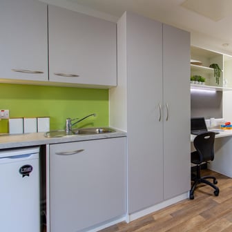 Executive Studio - Image 12