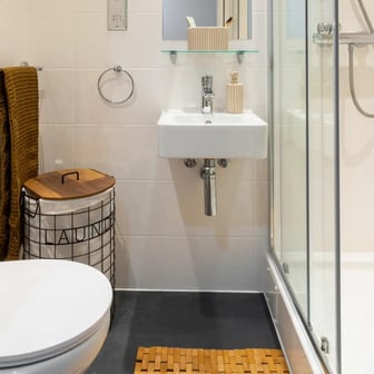 Luxe Ensuite - Image 4