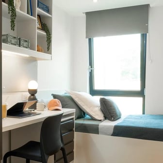 Luxe Ensuite - Image 2