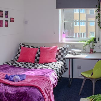 Non Ensuite - Silver (6 Bed) - Image 2