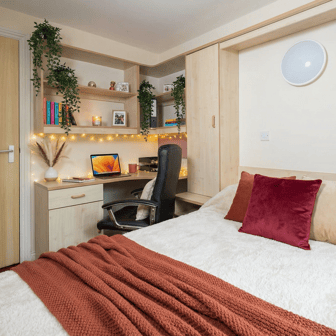 Ultimate Ensuite - Image 1