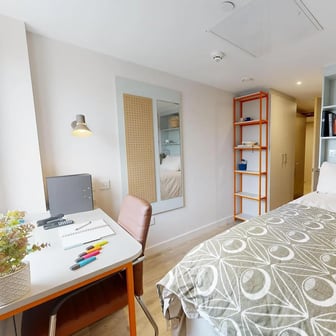 6 Bed Ensuite - Image 2