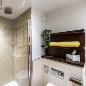 One Bedroom Apartment - Image 8
