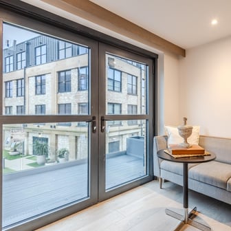 Balcony Signature Studio - Image 6