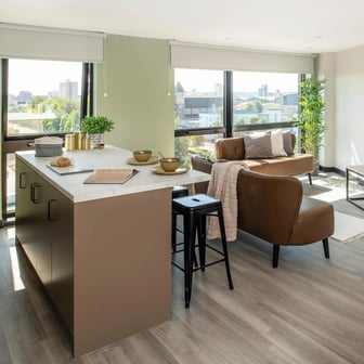 Standard 5 Bed Apartment - Image 5