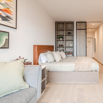 One Bedroom Apartment - Image 1