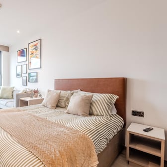 One Bedroom Apartment - Image 2