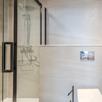 Penthouse One Bedroom - Image 4