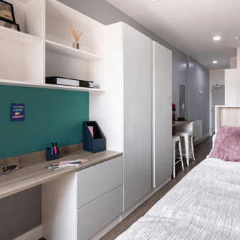 Premium Studio - Image 1