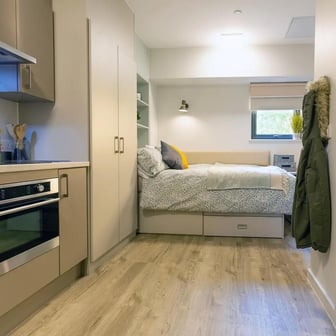 Block B Penthouse Studio - Image 4